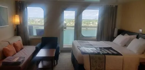 thecomplife's review preview (Carnival Horizon)