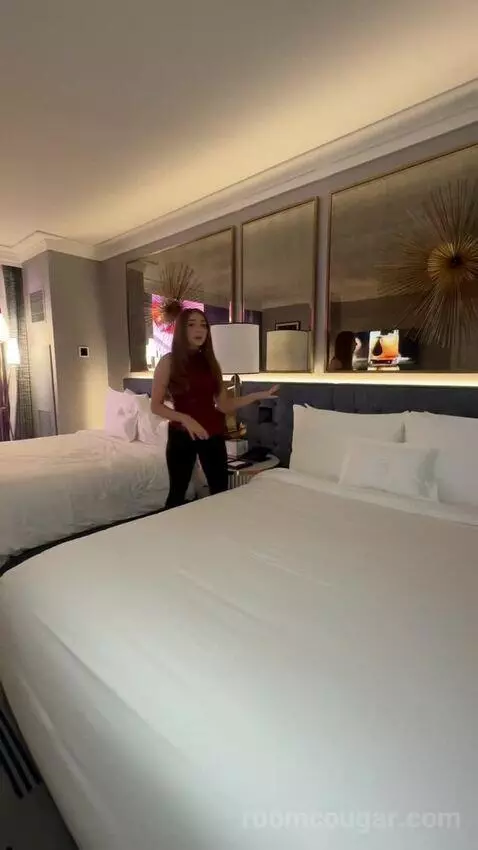 zoelizg's review preview (Fontainebleau Las Vegas)